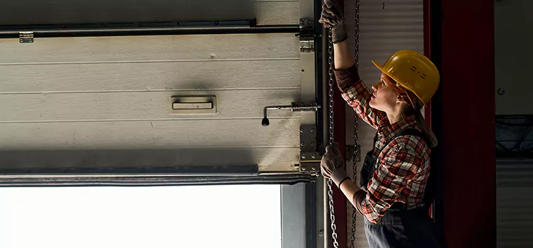 Addressing Common Garage Door Stoppage Issues in Tukwila, WA