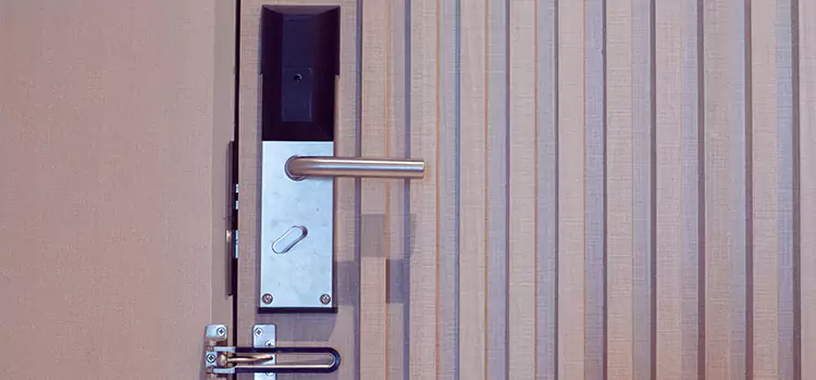 Installing a Maglock Tukwila