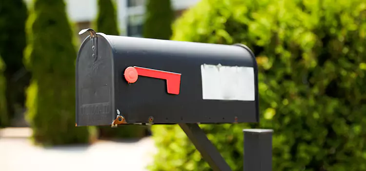 Secure Mailboxes for Packages Tukwila